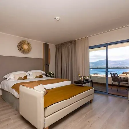 L Acquale * Καλβί