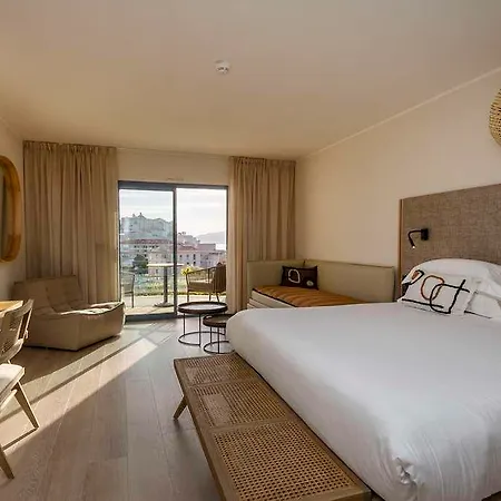 Hotel L Acquale *