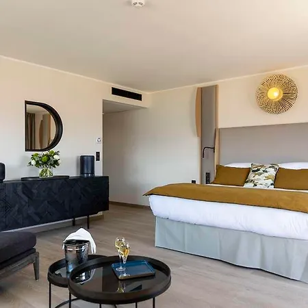 Hotel L Acquale *