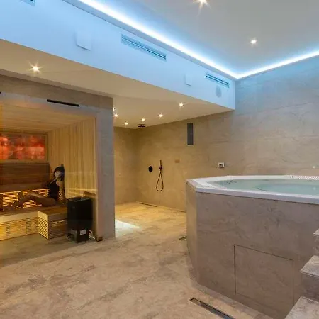 L Acquale Hotel *
